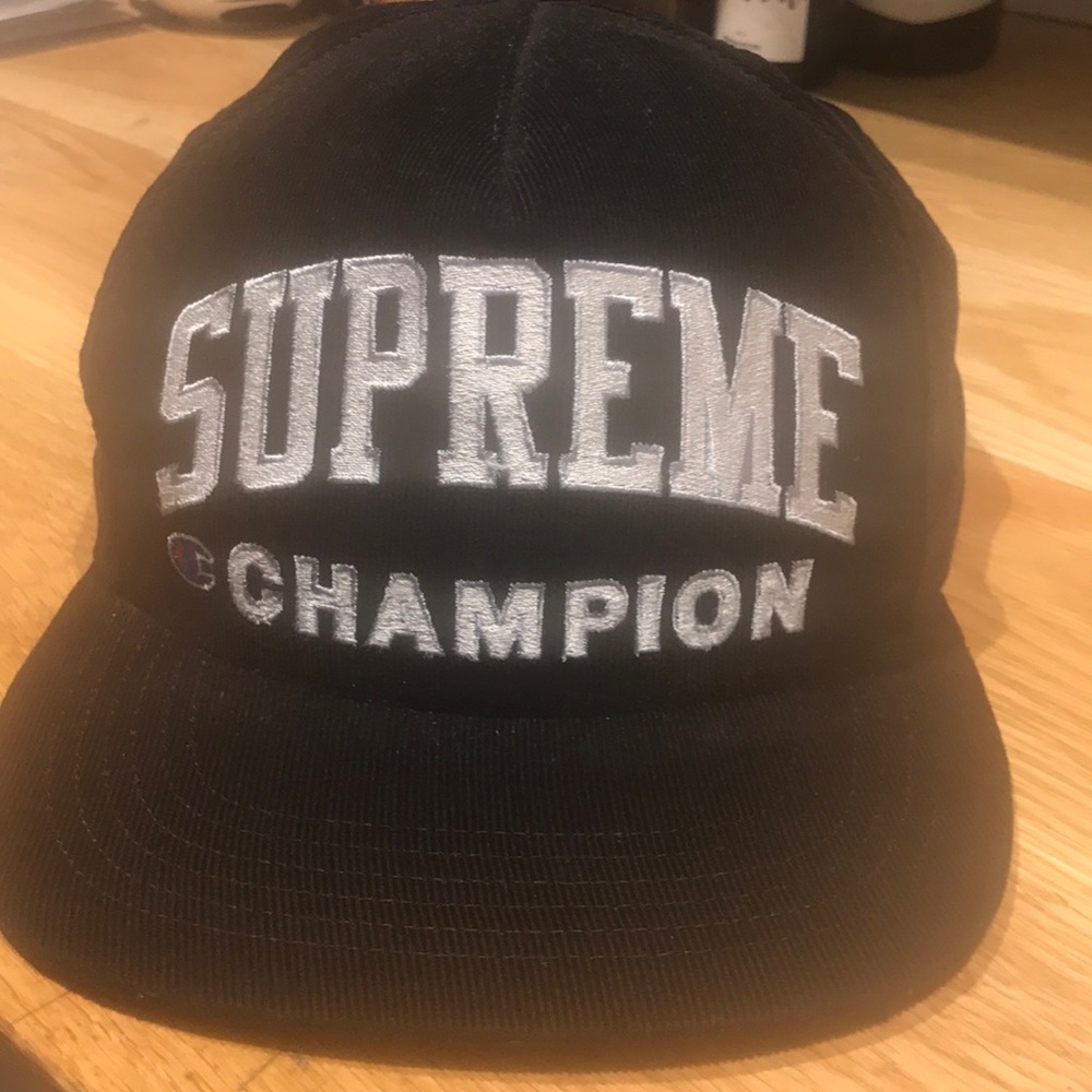 Supreme Hat